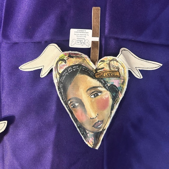 Demdaco Kelly Rae Roberts
Set of 3 Winged Cloth
Inspiration Ornaments - Picture 7 of 11